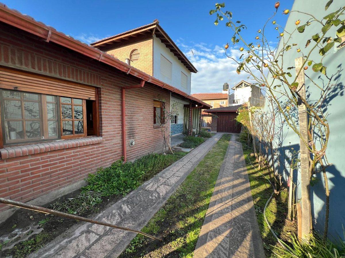 Foto de VENTA 2 CASAS EN BLOCK 2 CUADRAS D/ MAR SANTACLARA, imagen 3