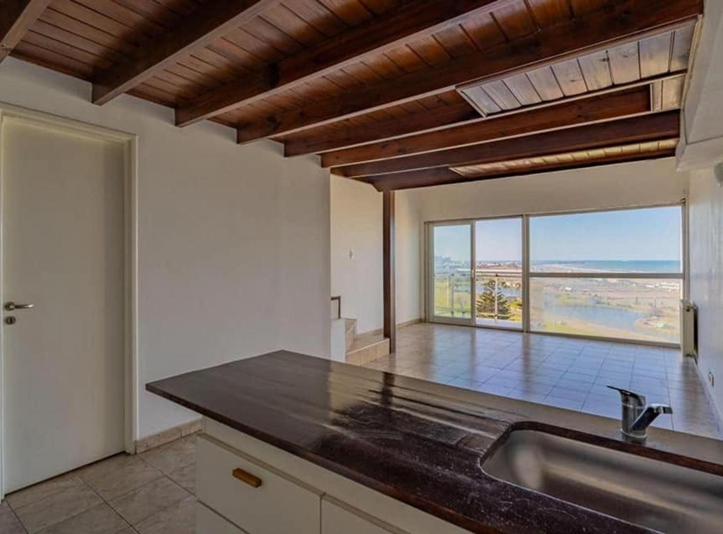 Foto de VENTA 2 AMBIENTES con BALCON AL MAR PANORAMICO, imagen 5