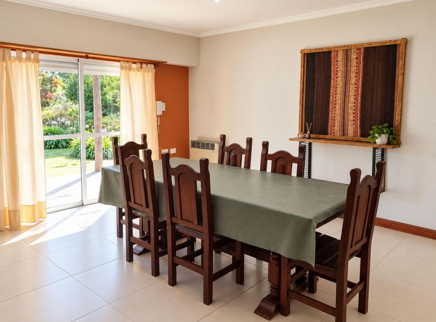 Foto de CASA 4 AMBIENTES CON QUINCHO Y PATIO. APTO CREDITO, imagen 3