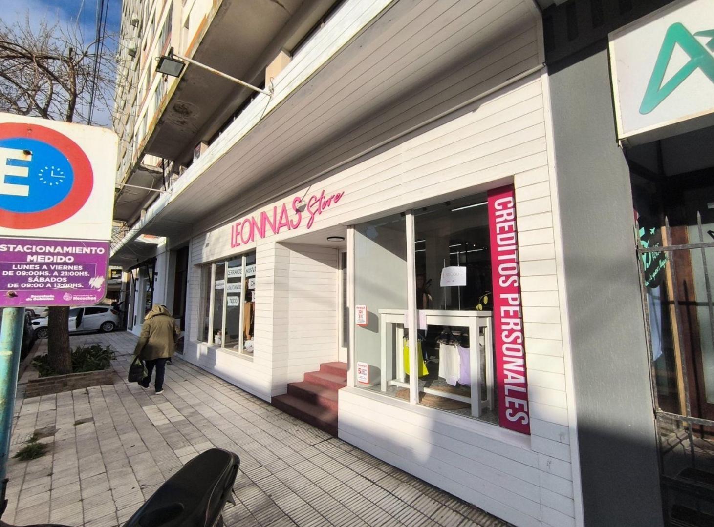 Foto de Venta de Local pleno Centro de Necochea, imagen 3