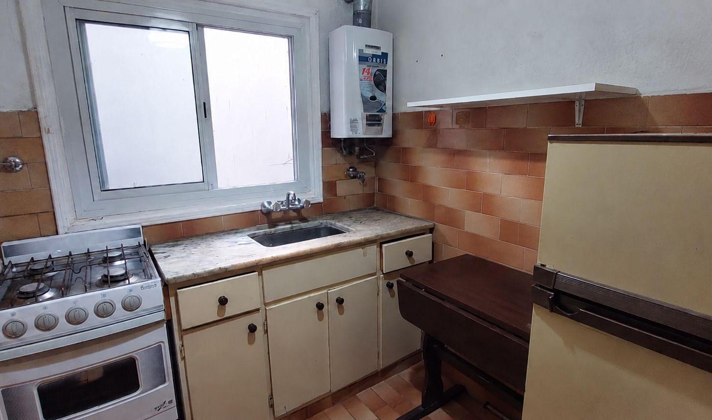 Foto de VENTA 2 AMB CENTRO: PRIMERA VIVIENDA O INVERSIÓN, imagen 2