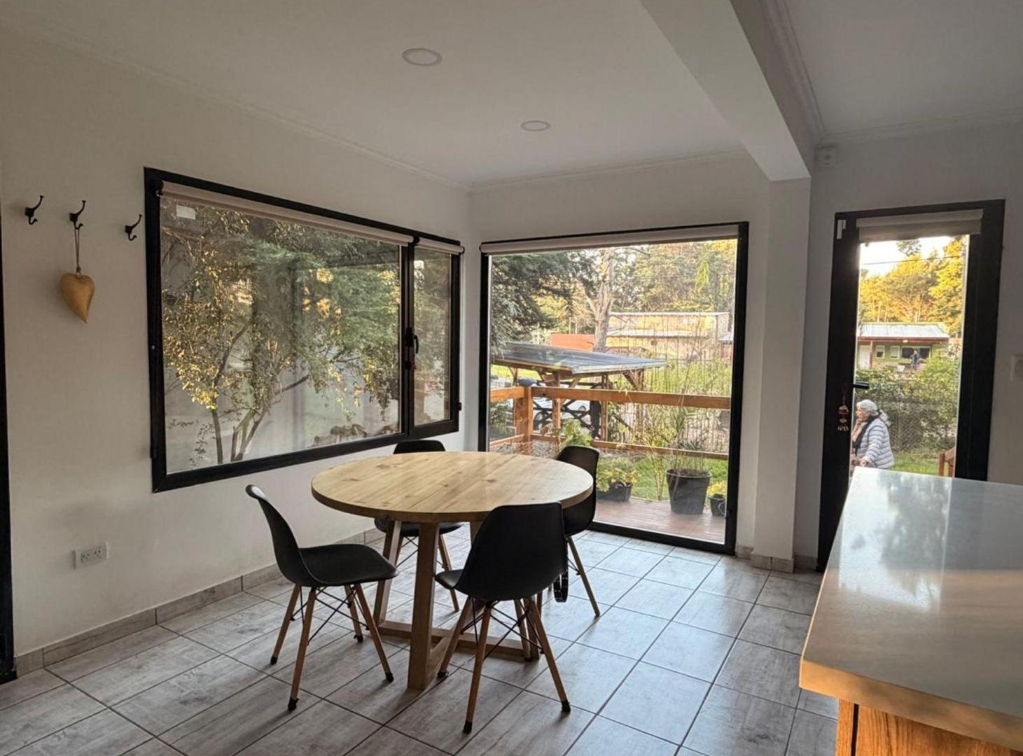 Foto de Venta Casa 4 ambientes c/Quincho Villa Deportista, imagen 5