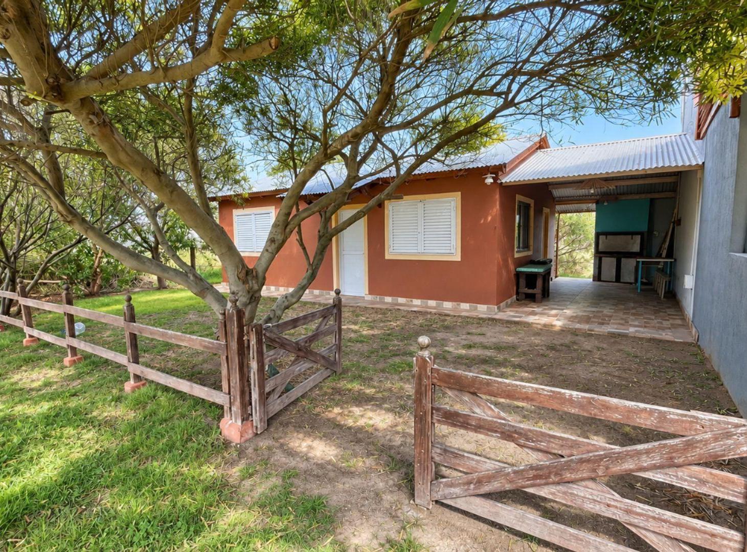 Foto de VENTA DOS CASAS EN BLOCK A METROS DEL MAR, RETA, imagen 2