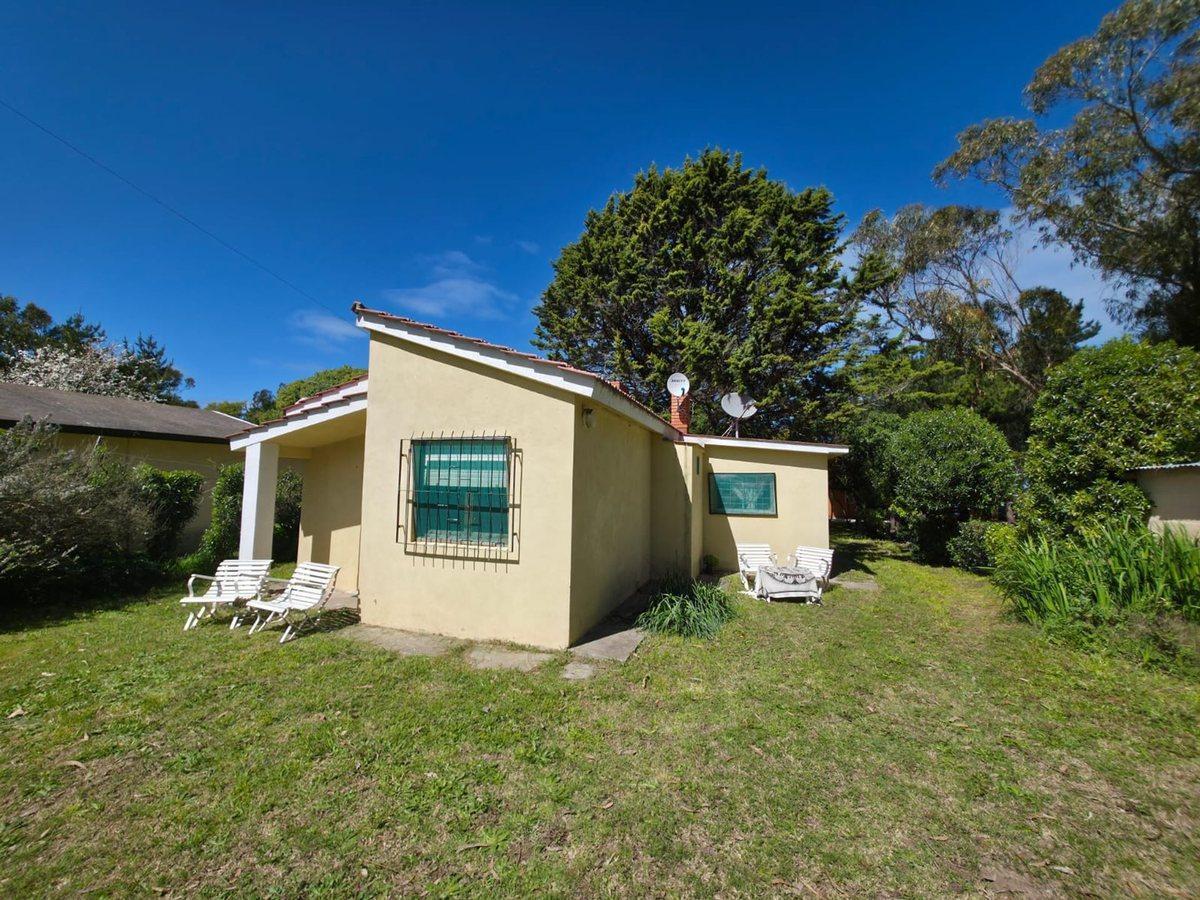 Foto de VENTA CASA 3 AMBIENTES 4 cuadras del Mar, imagen 2