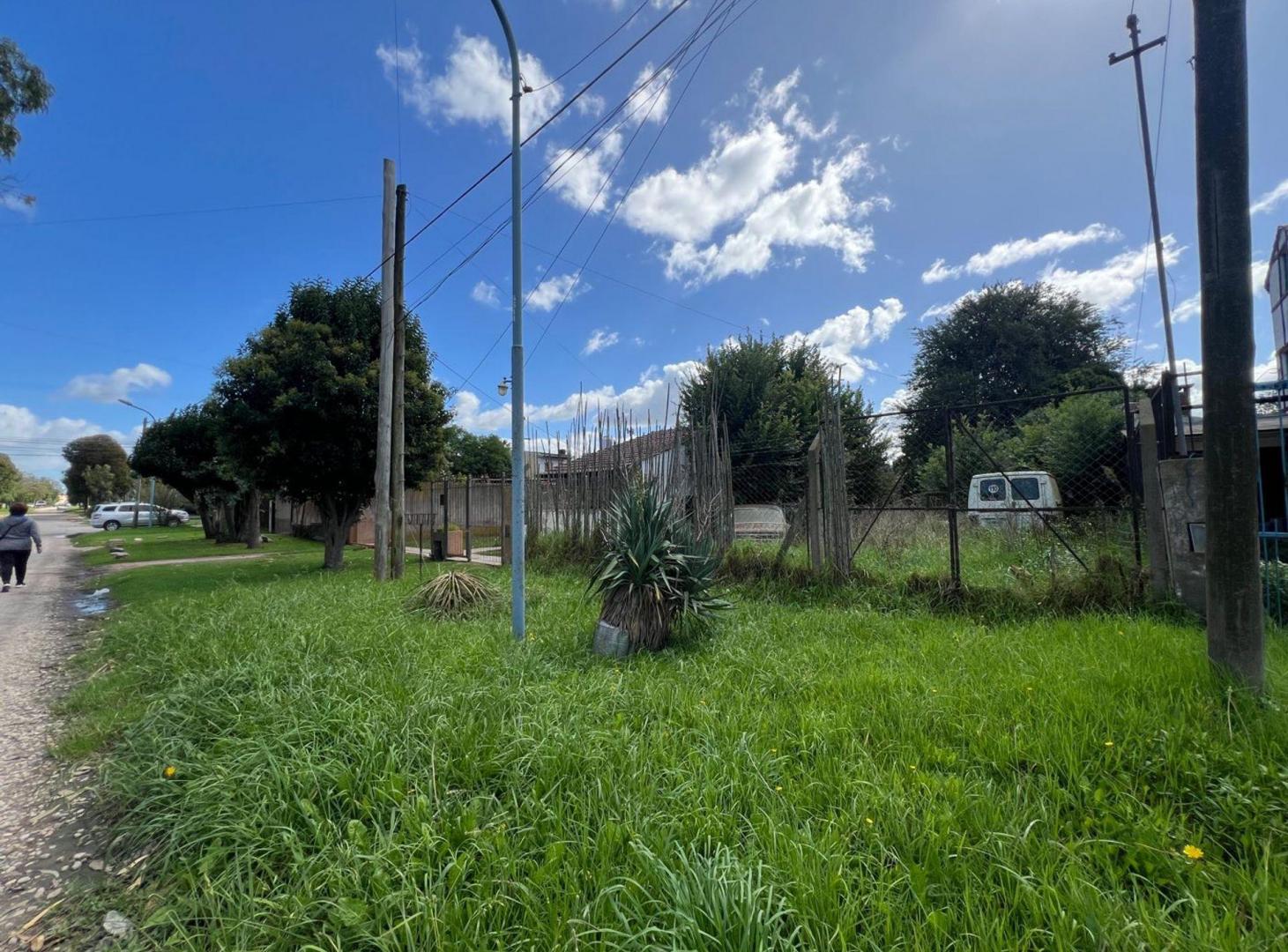 Foto de VENTA LOTE BARRIO LOS PINARES 433 MT2, imagen 5