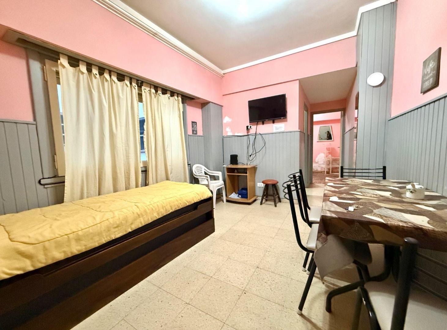 Foto de VENTA DEPARTAMENTO 2 AMBIENTES - PLAZA COLON, imagen 5