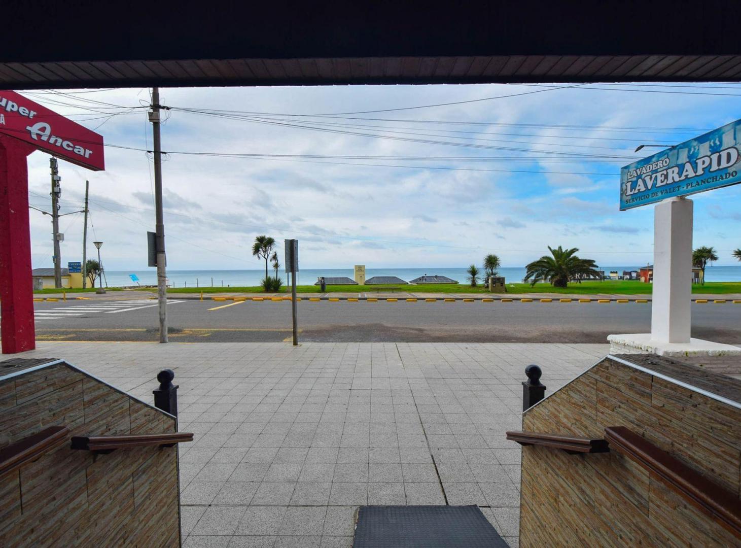 Foto de VENTA DEPARTAMENTO 3 AMB EDIFICIO FRENTE AL MAR, imagen 1