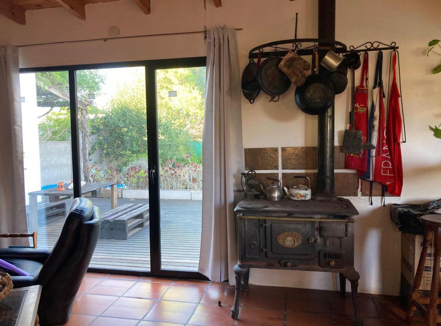 Foto de VENTA CASA + DEPTOS, PARQUE Y PILETA, CLAROMECO, imagen 3