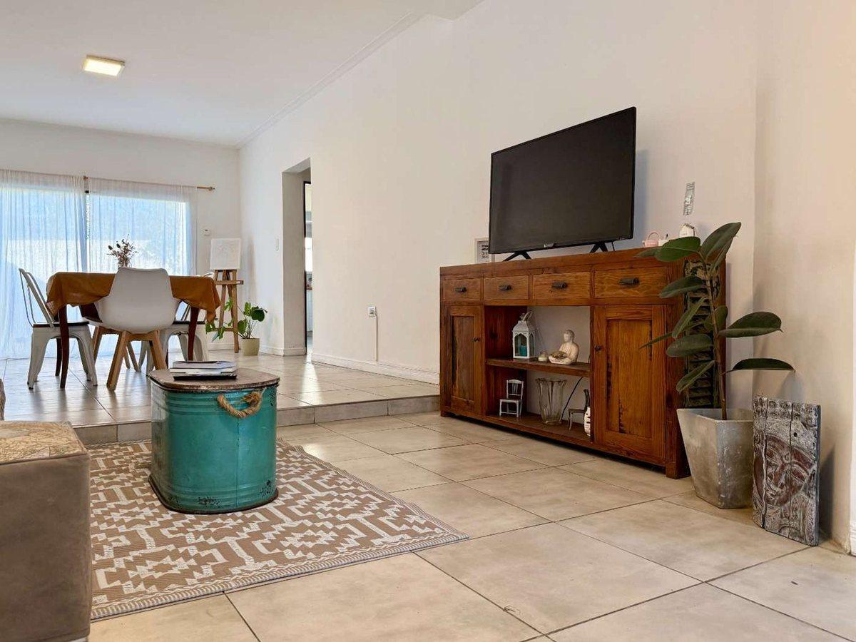 Foto de Venta Casa 4 amb "Parque/Quincho/Garage", imagen 4