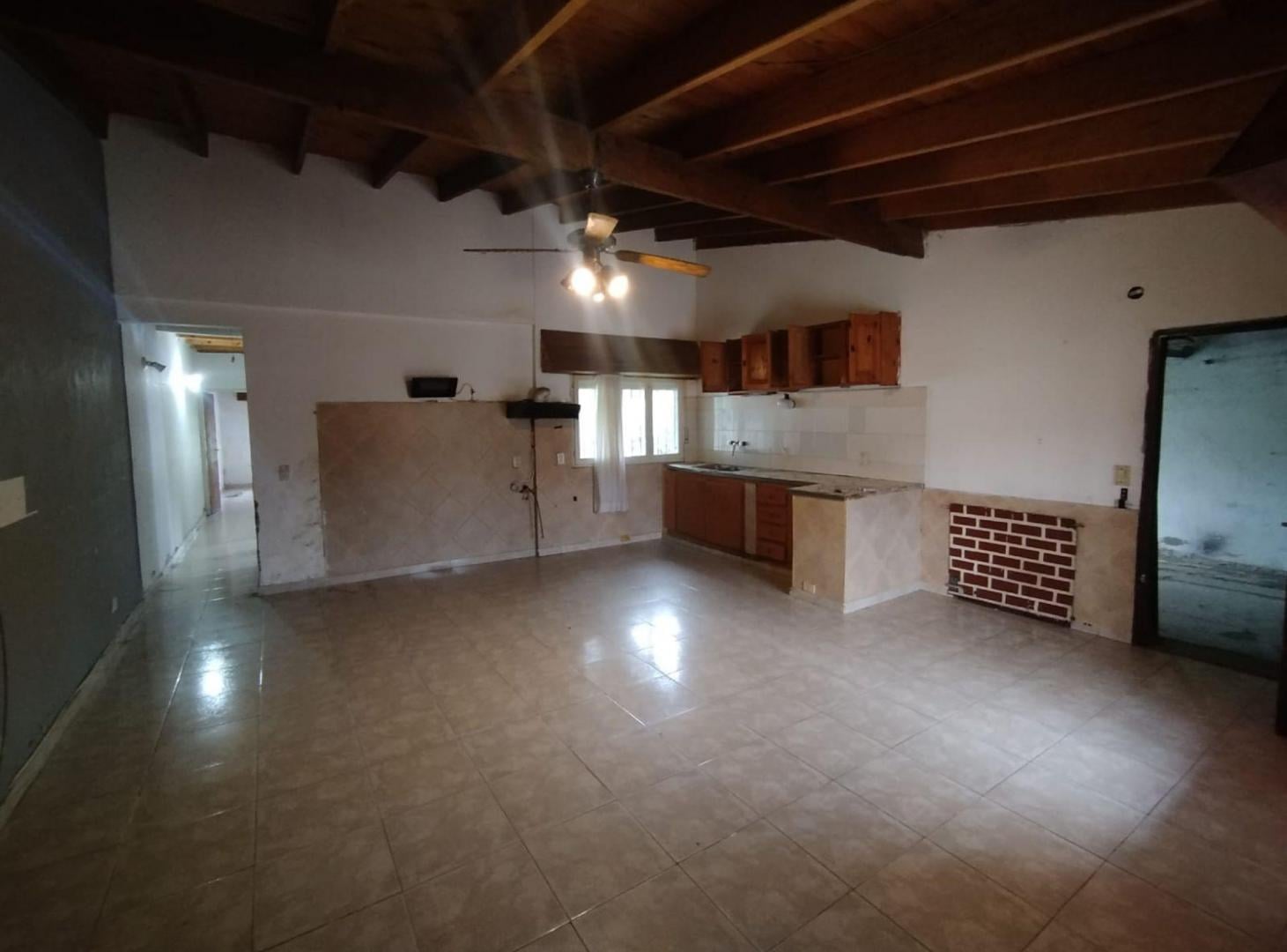 Foto de Casa a la venta Calle 18 - 550 m² - Necochea, imagen 1