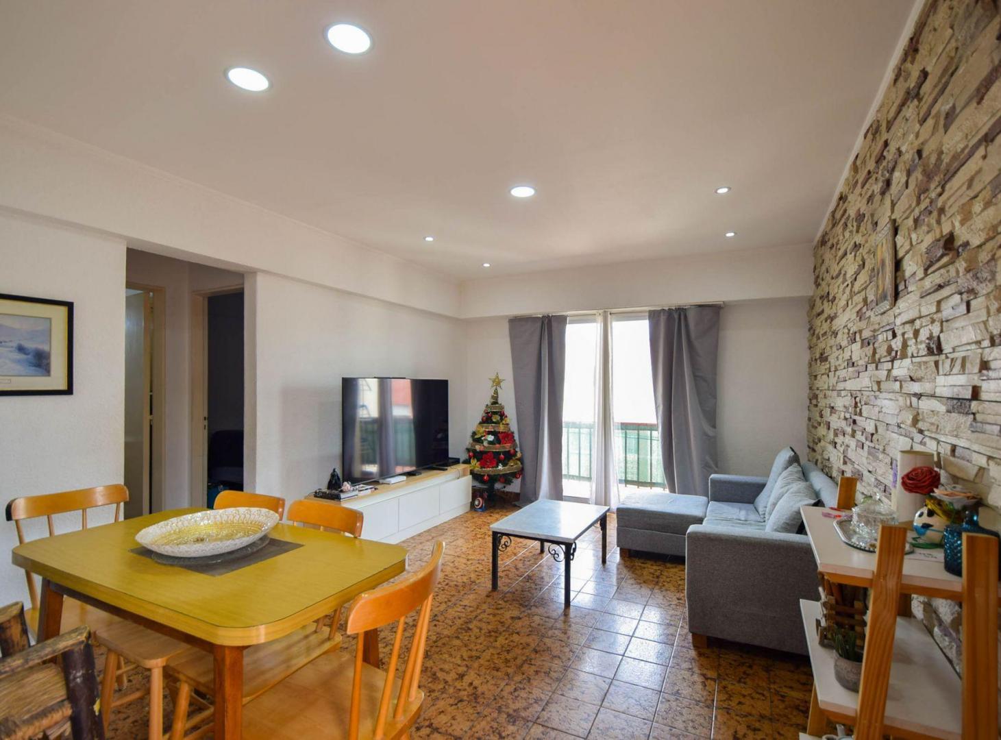 Foto de VENTA DEPARTAMENTO 3 AMBIENTES LUMINOSO/BALCON, imagen 1