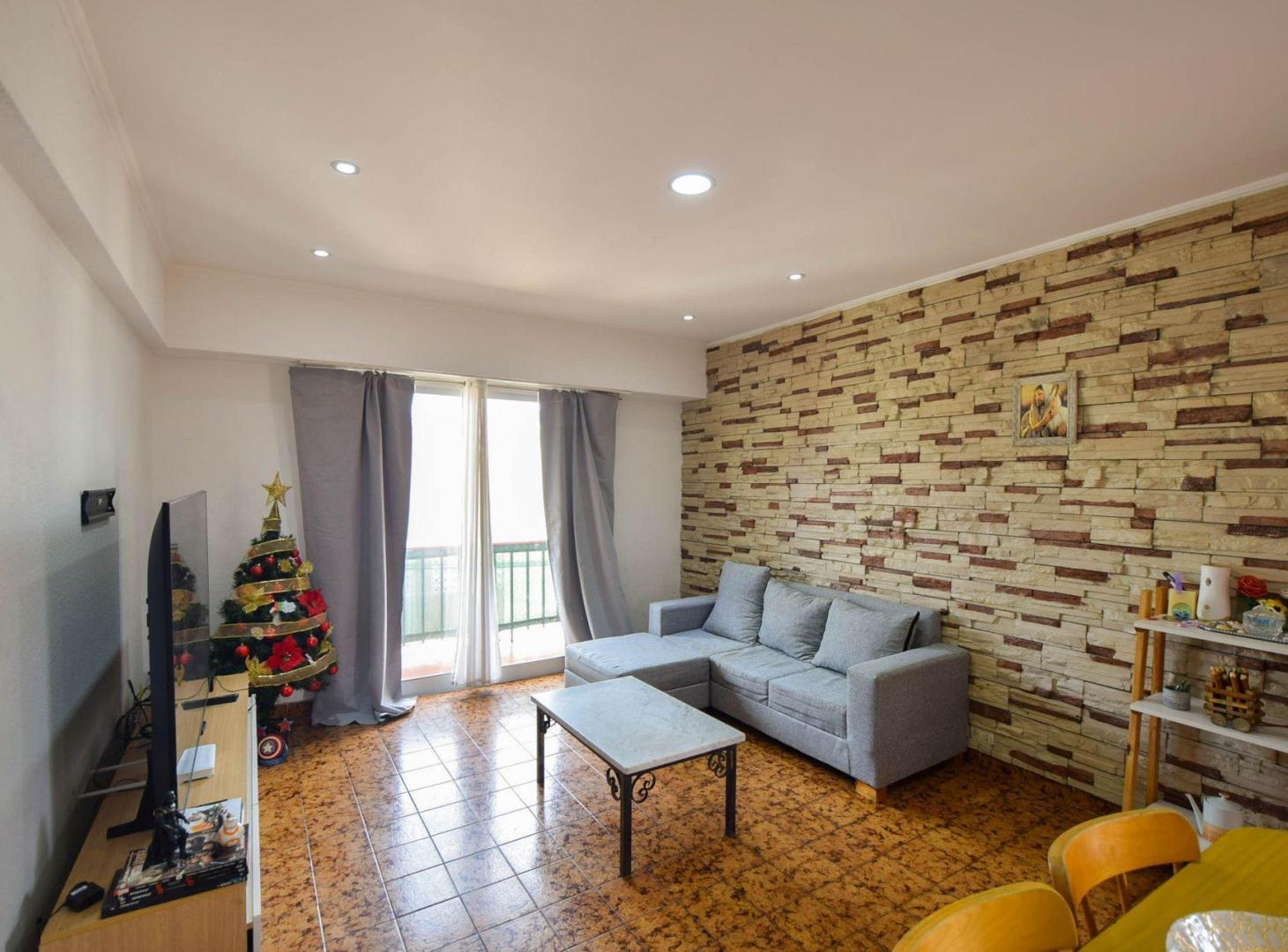 Foto de VENTA DEPARTAMENTO 3 AMBIENTES LUMINOSO/BALCON, imagen 2