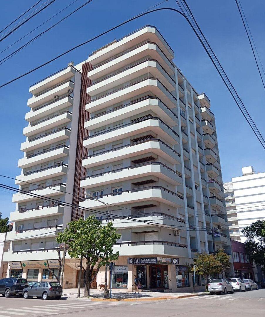 Foto de DEPTO 3 AMBIENTES EN VENTA, AMOBLADO, VISTA AL MAR, imagen 1