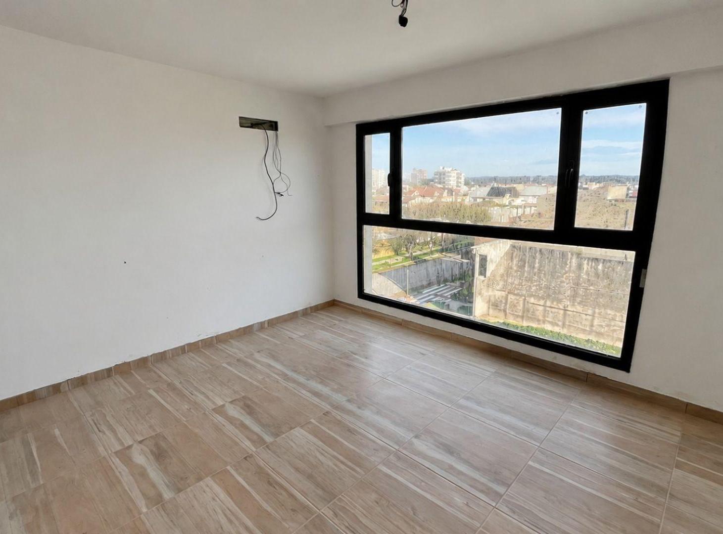Foto de VENTA DEPARTAMENTO VISTA PLENA AL MAR, CLAROMECÓ, imagen 3