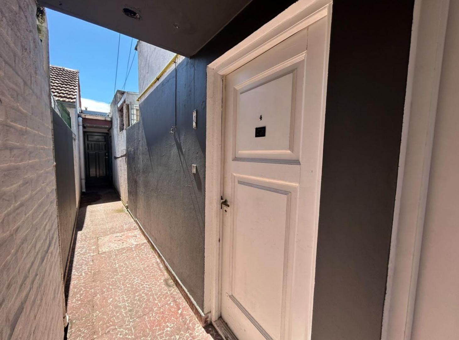 Foto de VENTA PH 2 AMB EN LA PERLA A DOS CUADRAS DEL MAR, imagen 5