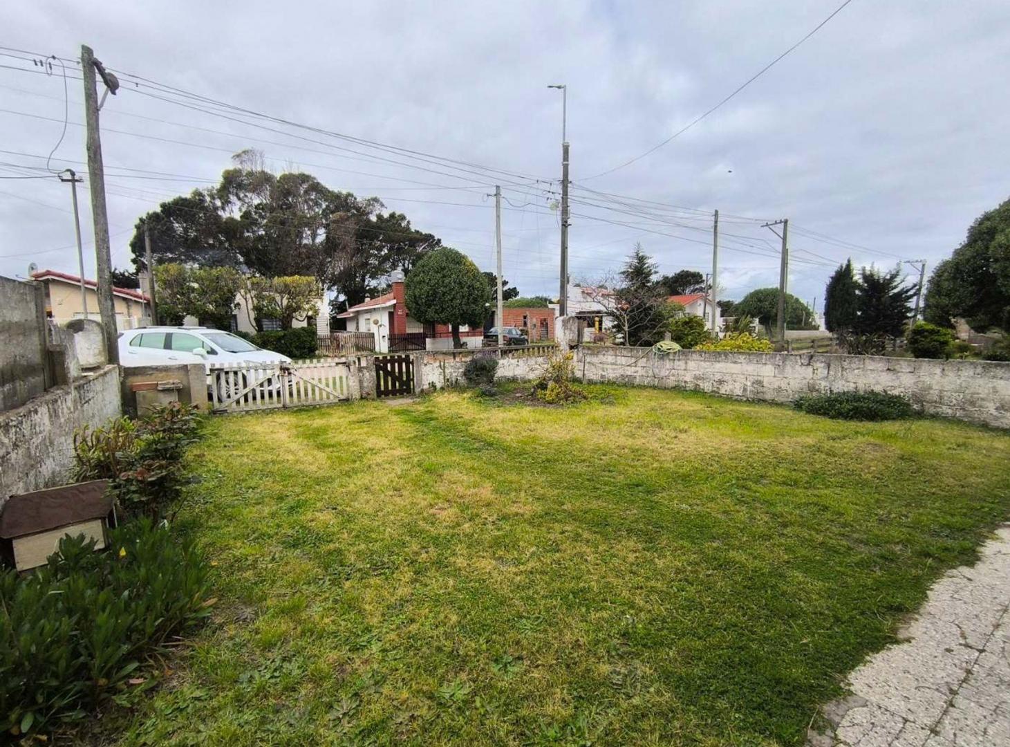 Foto de Venta Casa 3 ambientes zona Playa Quequén, imagen 3