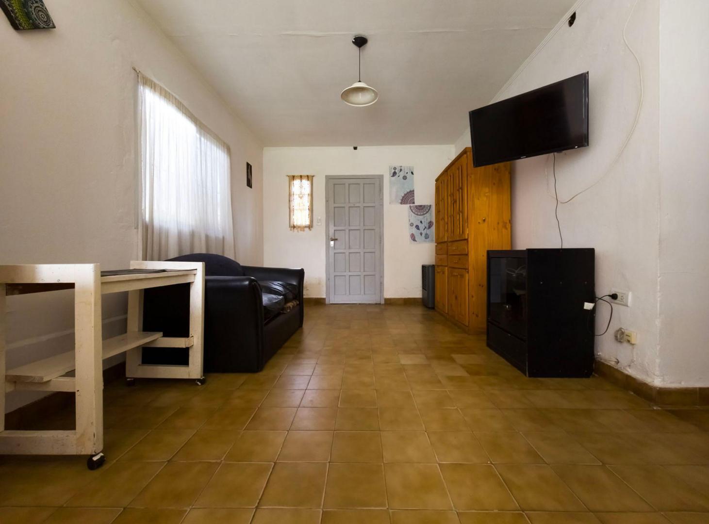 Foto de OPORTUNIDAD - CASA DE 3 AMBIENTES APTA CREDITO, imagen 3