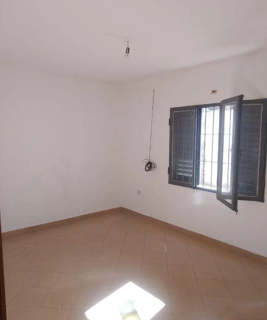 SANTA ISABEL- ARMADA ARGENTINA 2.796 -DEPTO 2 DORM.CON PATIO AMPLIO $550.000.- 1