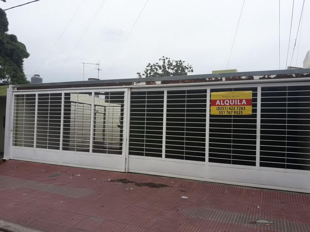 Foto de B° TALLERES OESTE -MALVAR Y PINTO 1.634 -DEPTO 1 DORM. C / PATIO Y, imagen 5