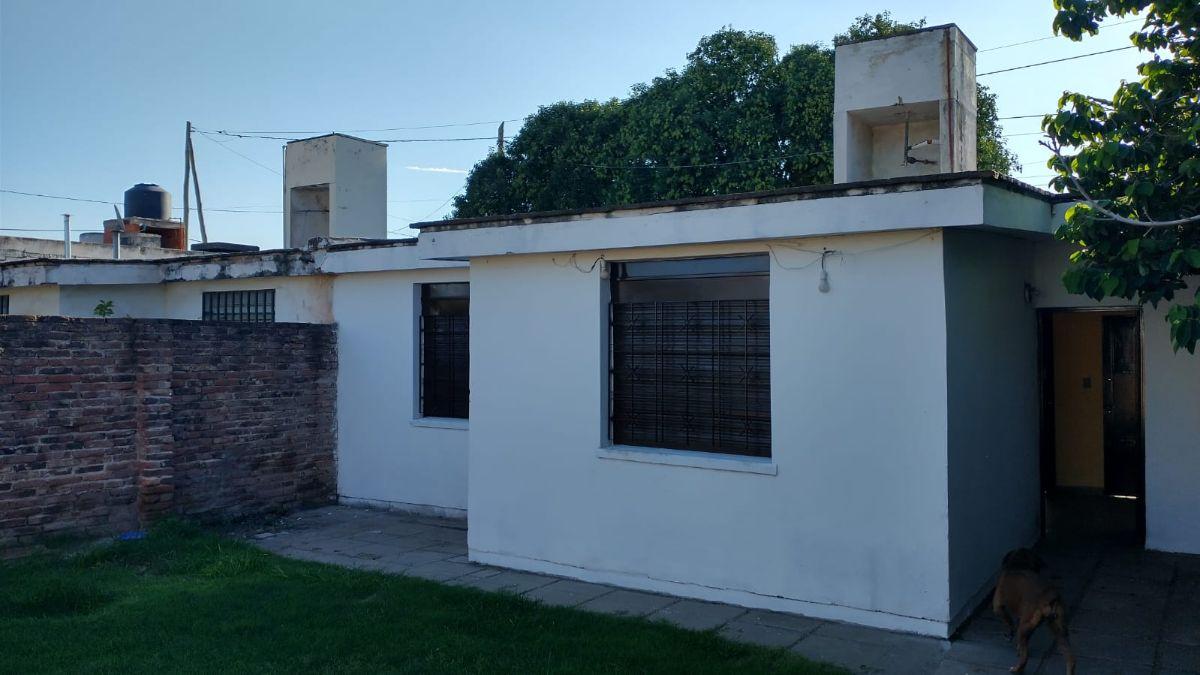 Foto de B° LOS GRANADOS - CASA 3 DORMITORIOS CON PATIO AMPLIO., imagen 3