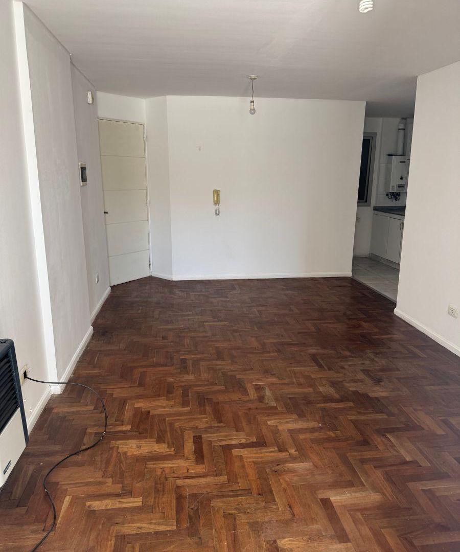 Foto de CENTRO - SANTA ROSA 425 -DEPTO 1 DORMITORIO C/BALCÓN TERRAZA, imagen 4