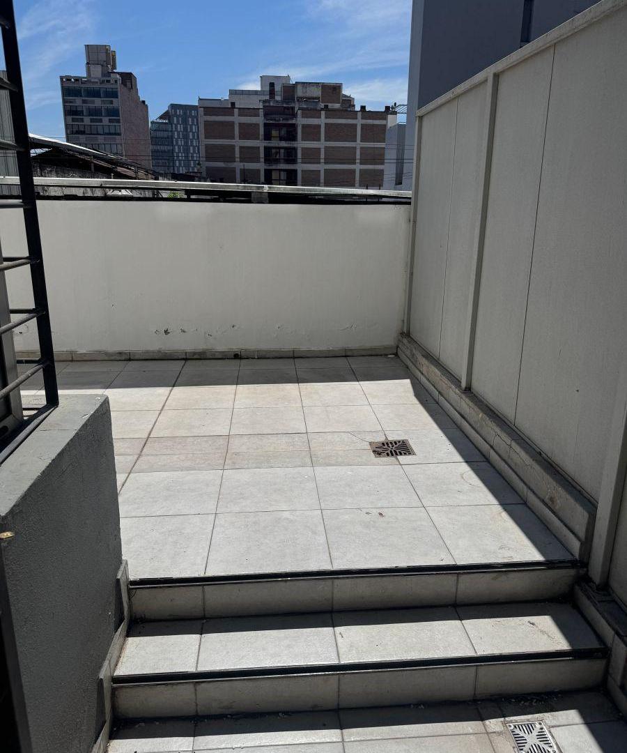 Foto de CENTRO - SANTA ROSA 425 -DEPTO 1 DORMITORIO C/BALCÓN TERRAZA, imagen 2