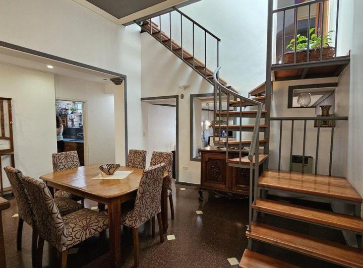 Casa en Venta 5 Ambientes con terraza Coghlan 4