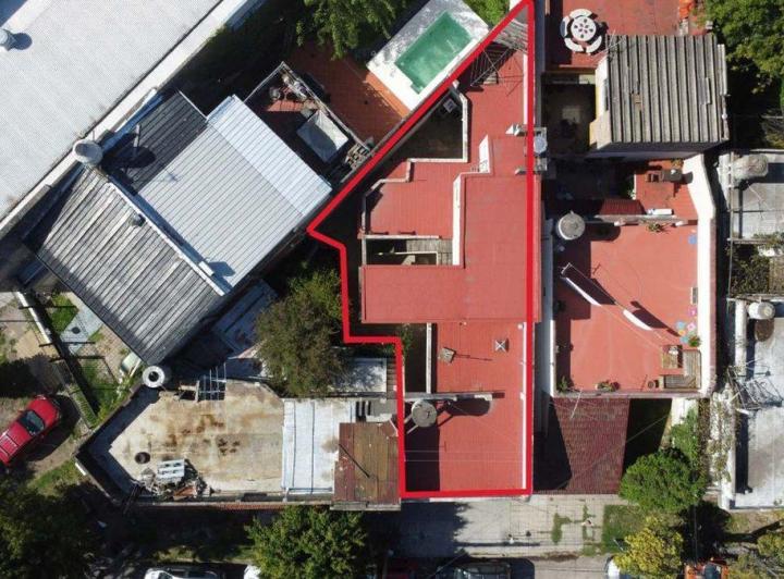 VENTA EN BLOCK 2 CASAS A RECICLAR - Villa Lynch 3