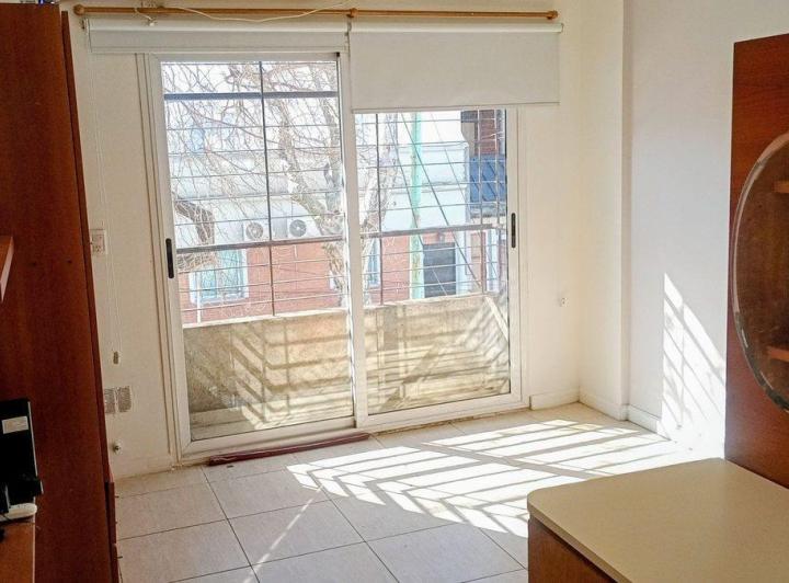 Alquiler monoambiente   con Balcon Villa Urquiza 2