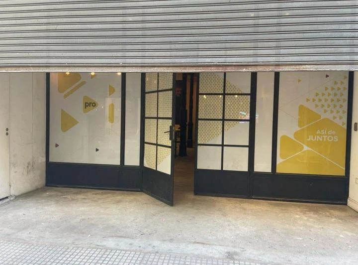 Alquiler Local Comercial EXCELENTE UBICACIÓN! 2