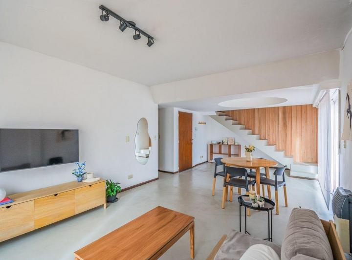 VENTA DEPTO DUPLEX 4 AMB. C/COCHERA PARQ.CHACABUCO 1