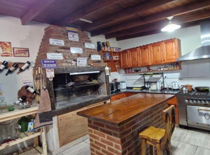 VENTA CASA 3 AMB+QUINCHO+PILETA COCHERA JOSE C PAZ 2