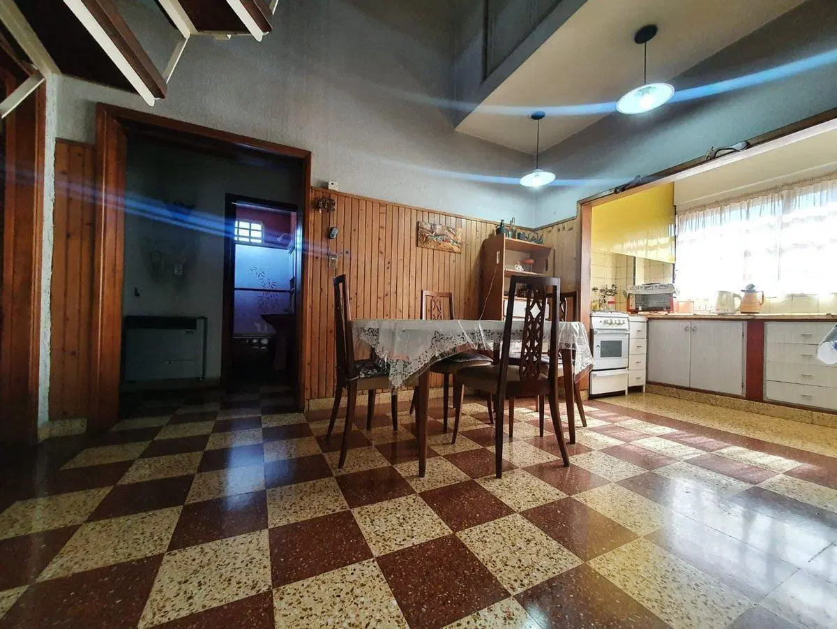 VENTA CASA EN BLOCK MUNRO VTE LOPEZ COCHERA 3