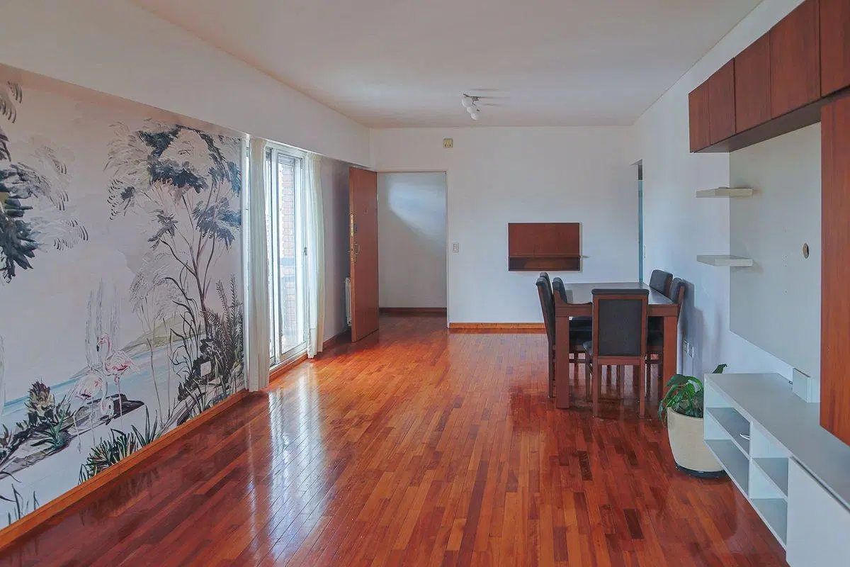 Venta departamento 4 amb. con cochera en Belgrano. 5