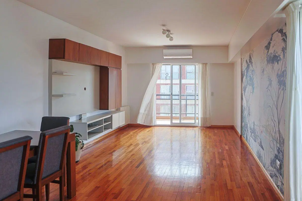 Venta departamento 4 amb. con cochera en Belgrano. 2