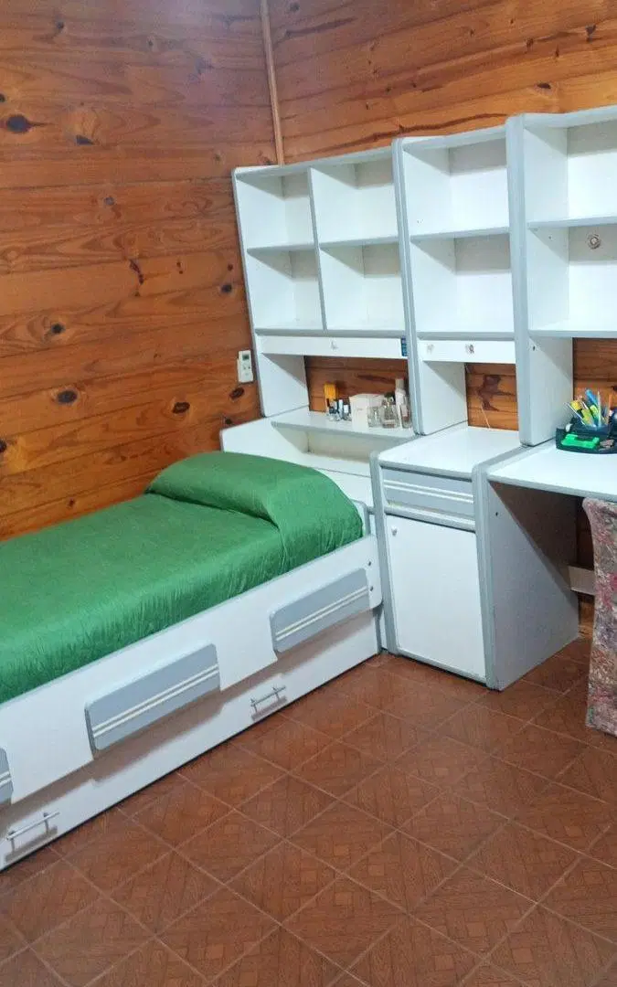 VENTA CASA MULTIFAMILIAR 4 PH. CON GARAGE OLIVOS 5