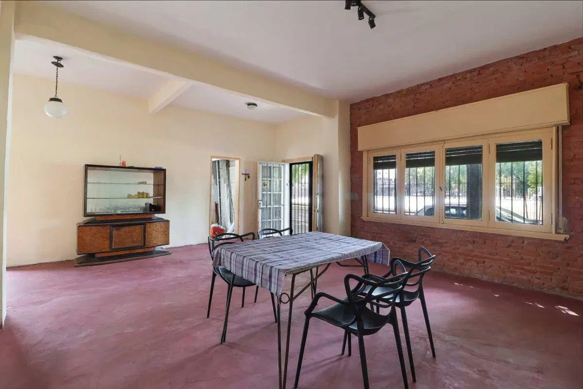 VENTA CASA 3 AMB BARRACAS JARDIN PILETA 2