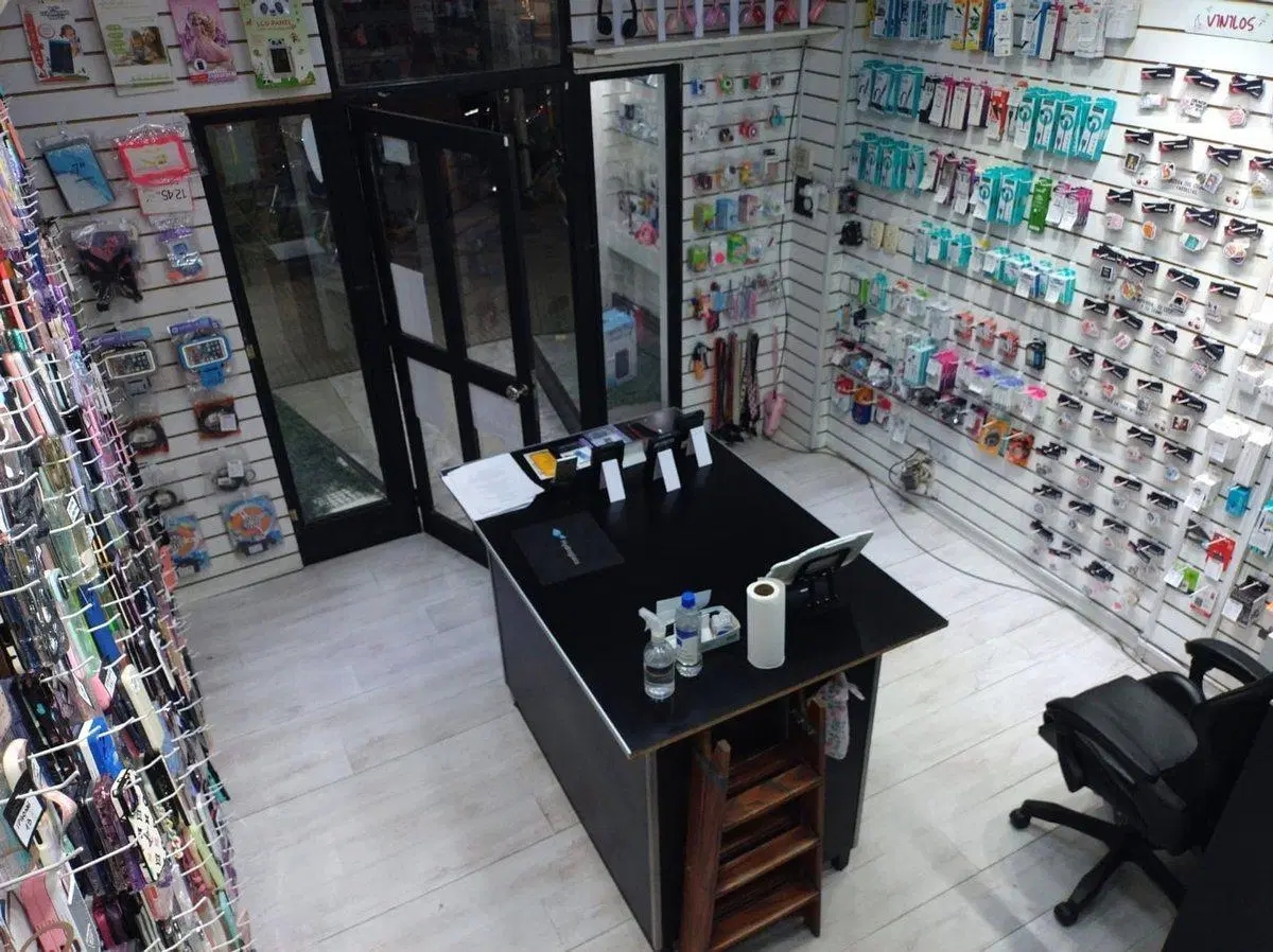 VENTA LOCAL COMERCIAL-2 PISOS-OPORTUNIDAD UNICA 4