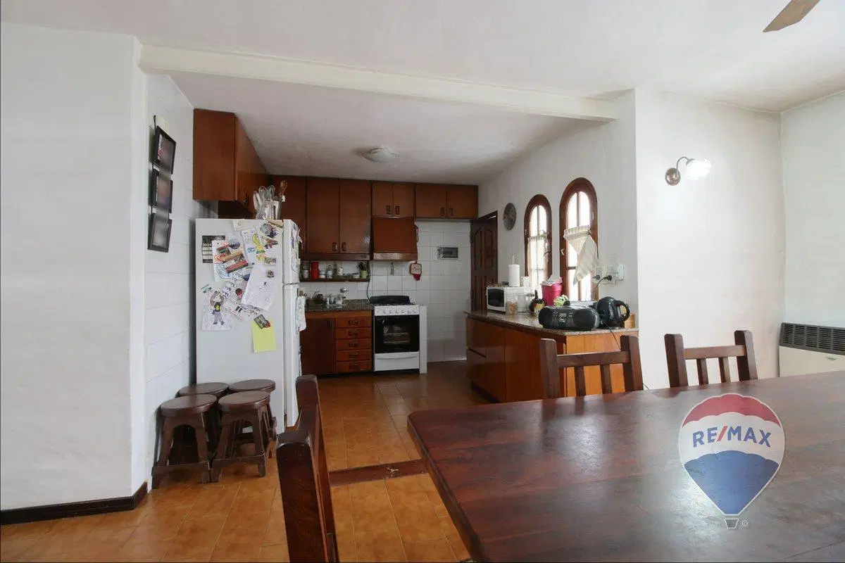 Casa 5amb Lote Grande Aranjuez Country OPORTUNIDAD 4