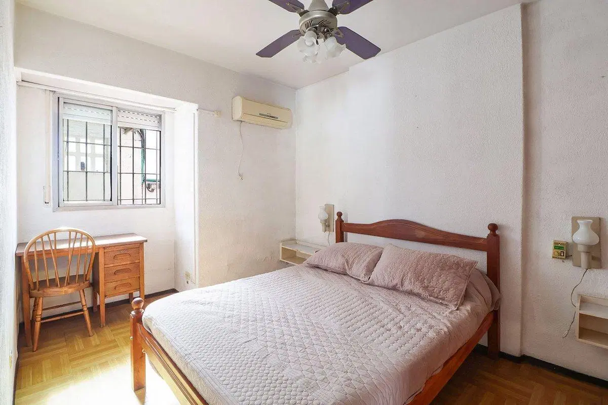 Depto en VENTA 2 Amb con terraza propia y parilla. 5