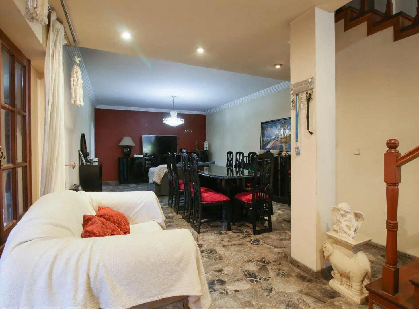 VENTA CASA 5 AMB./ JARDIN/ COCHERAS S. A. DE PADUA 5