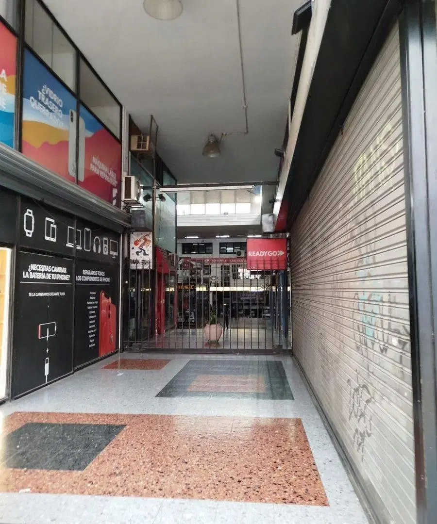 CONSULTORIO - OFICINA - CENTRO DE SAN ISIDRO 5