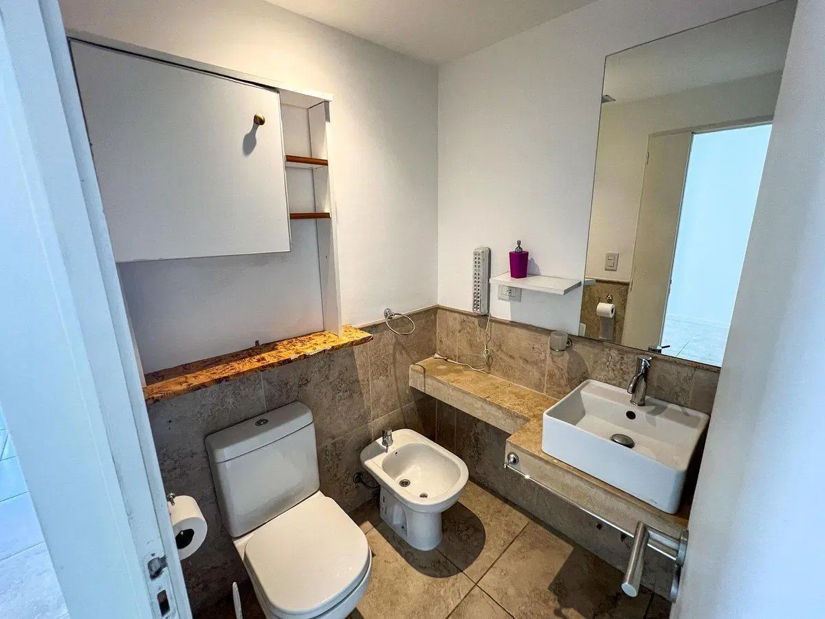 VENTA 2 AMBIENTES, BALCÓN Y COCHERA. PARQUE CHAS 3
