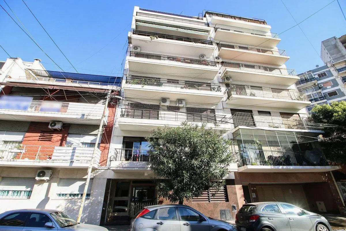 VENTA DEPTO. 3 AMB. BALCON APTO CREDITO BARRACAS 4