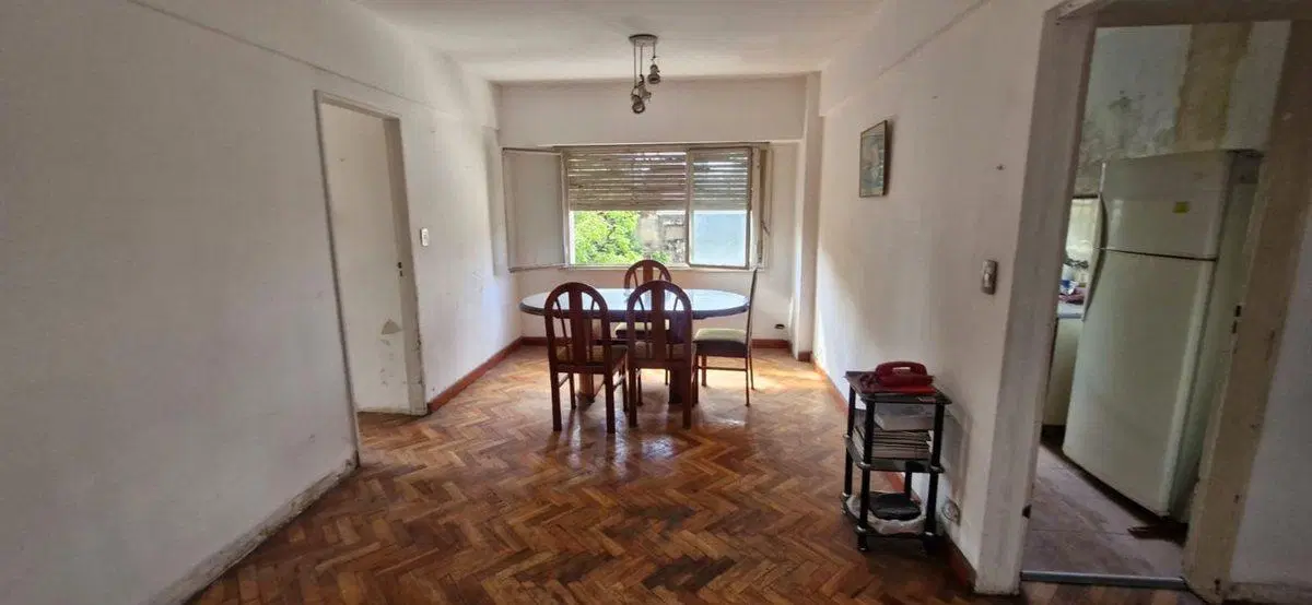 VENTA DEPTO 3 AMBIENTES MONTSERRAT S/AV ENTRE RIOS 4