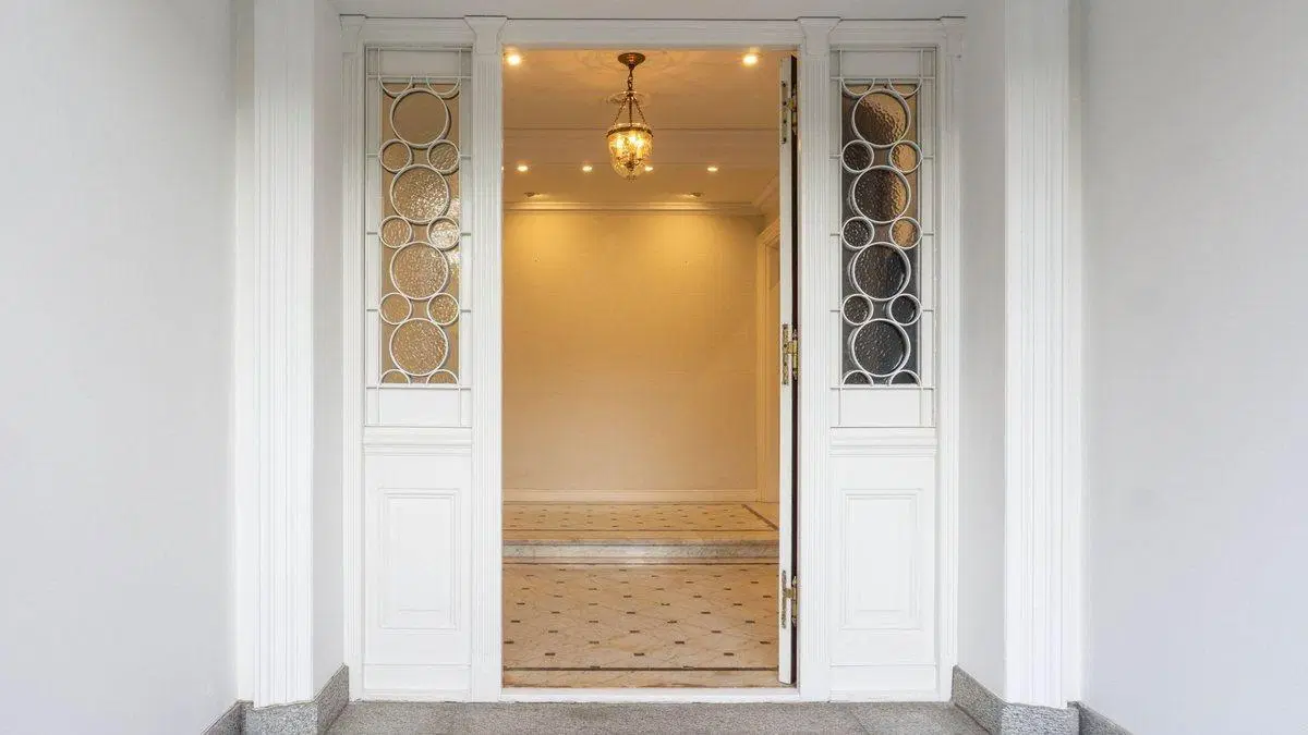 CASA EN VENTA MARTINEZ LIBERTADOR AL RIO 2