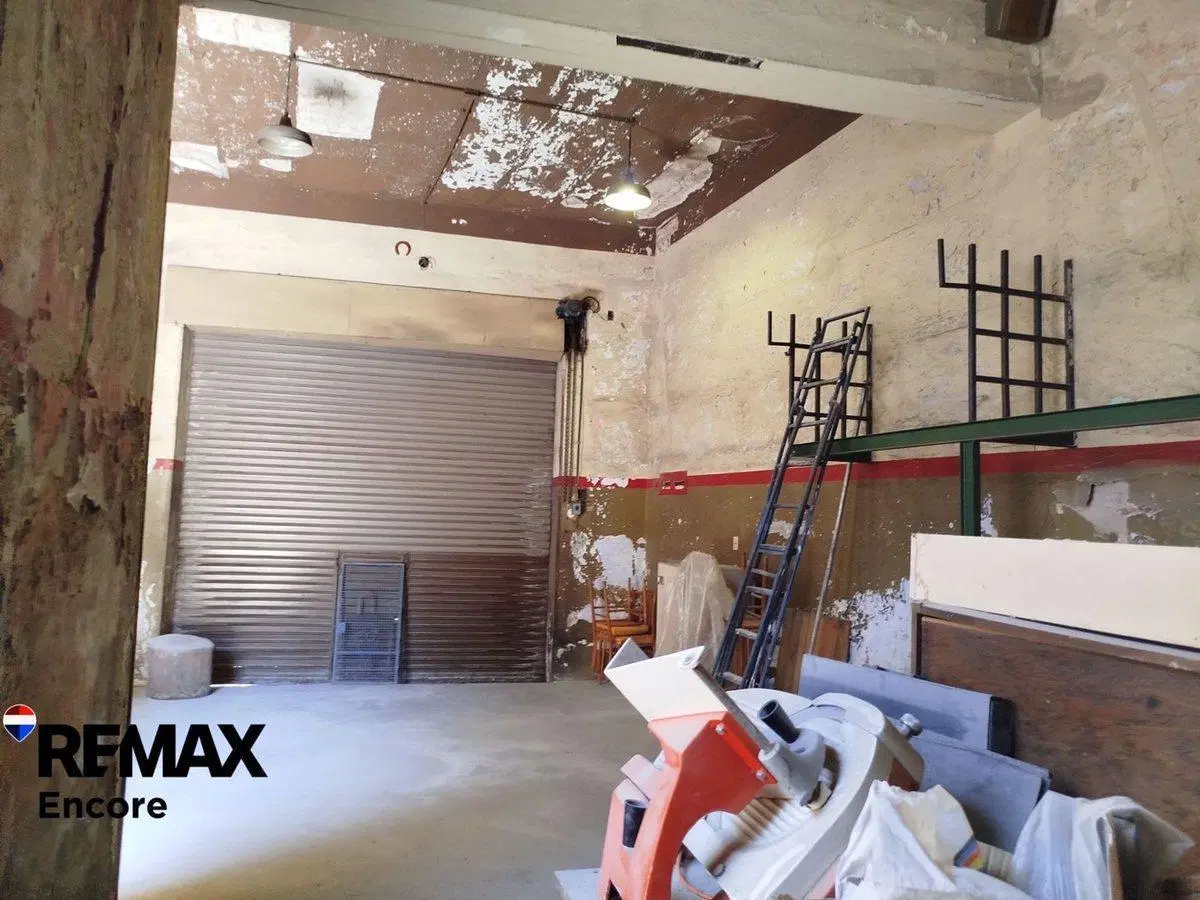 Venta casa 3 amb patio terraza con local  Barracas 4