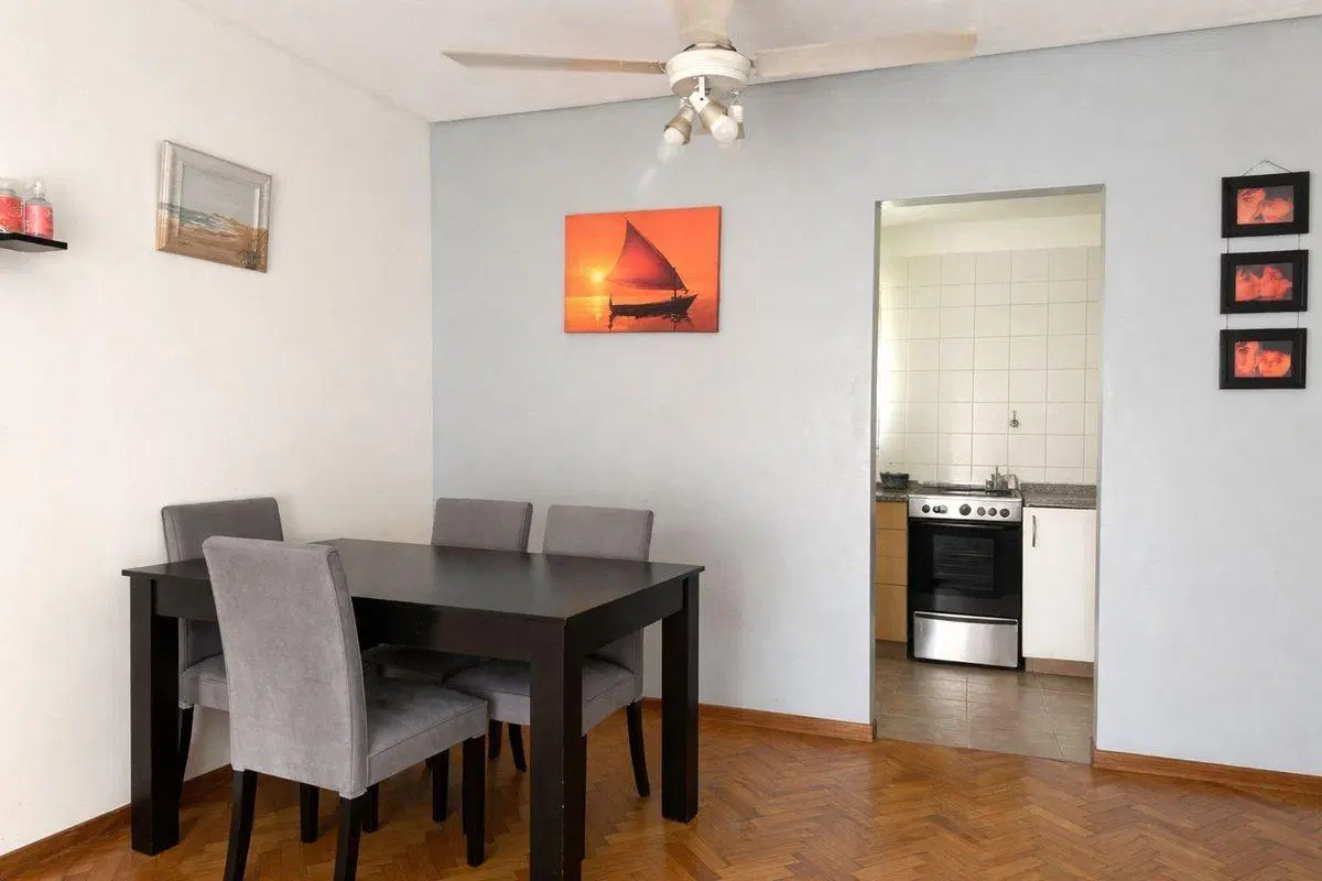 Venta departemento Belgrano, 3 amb balcon corrido 2