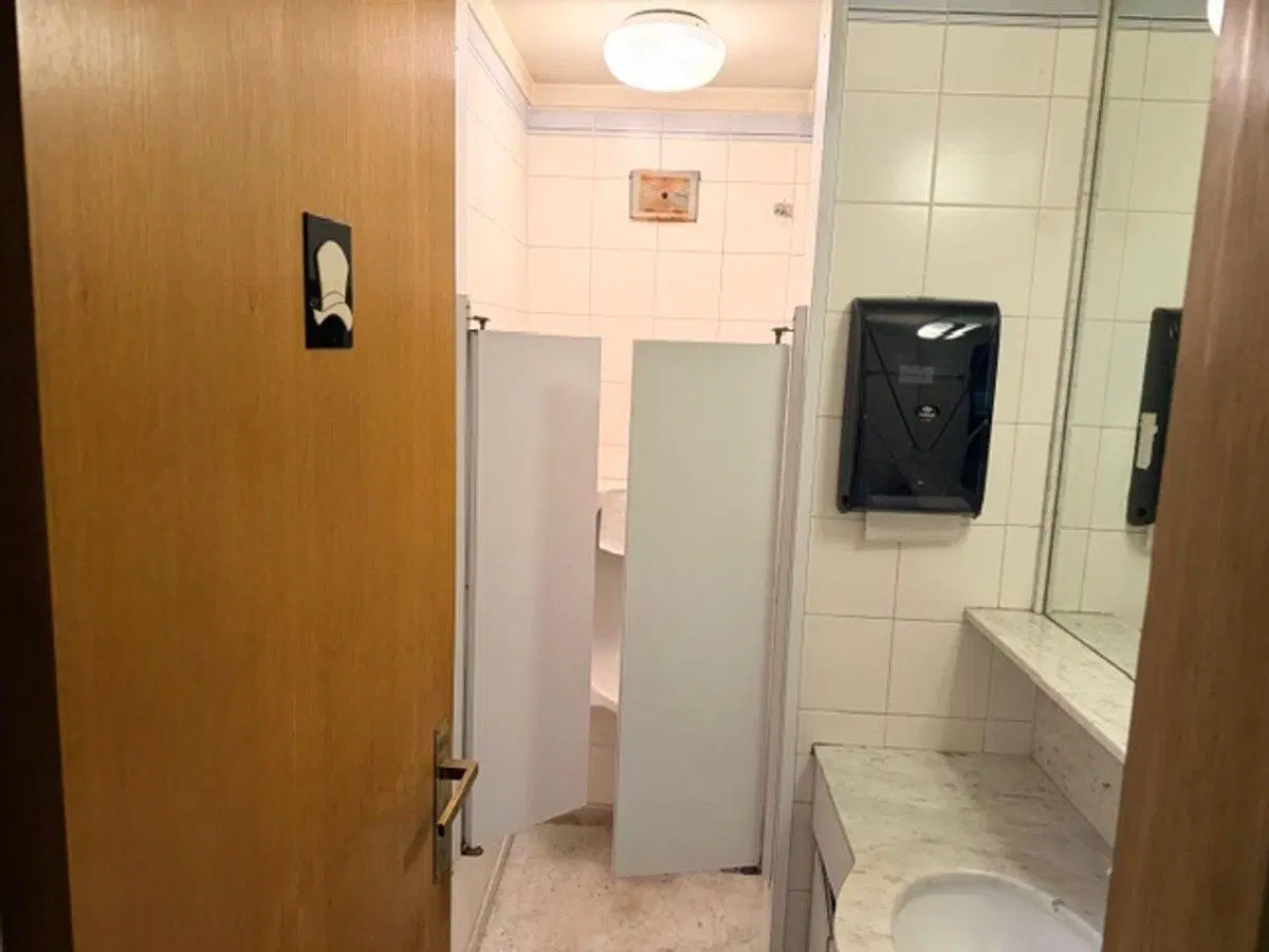 Venta Microcentro Oficina 240m 3 cocheras 2
