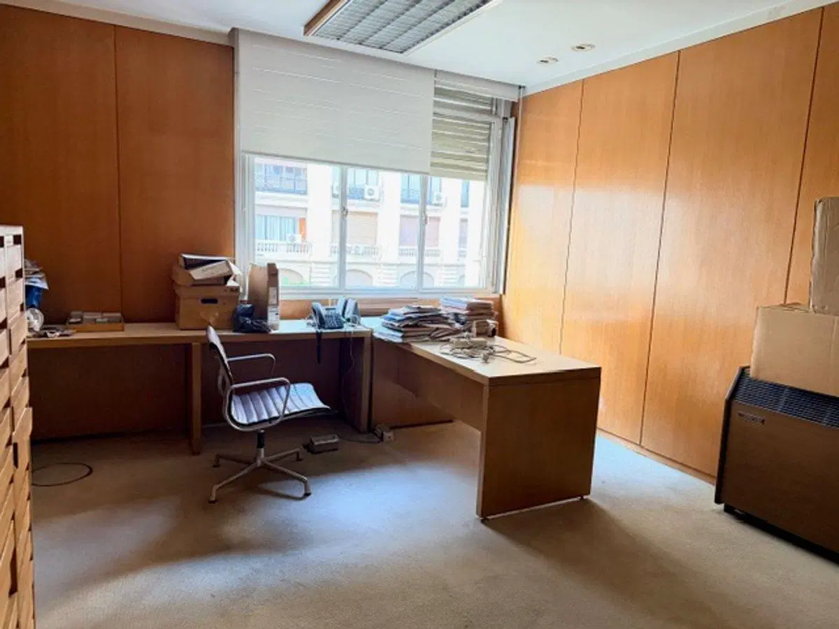 Venta Microcentro Oficina 240m 3 cocheras 3